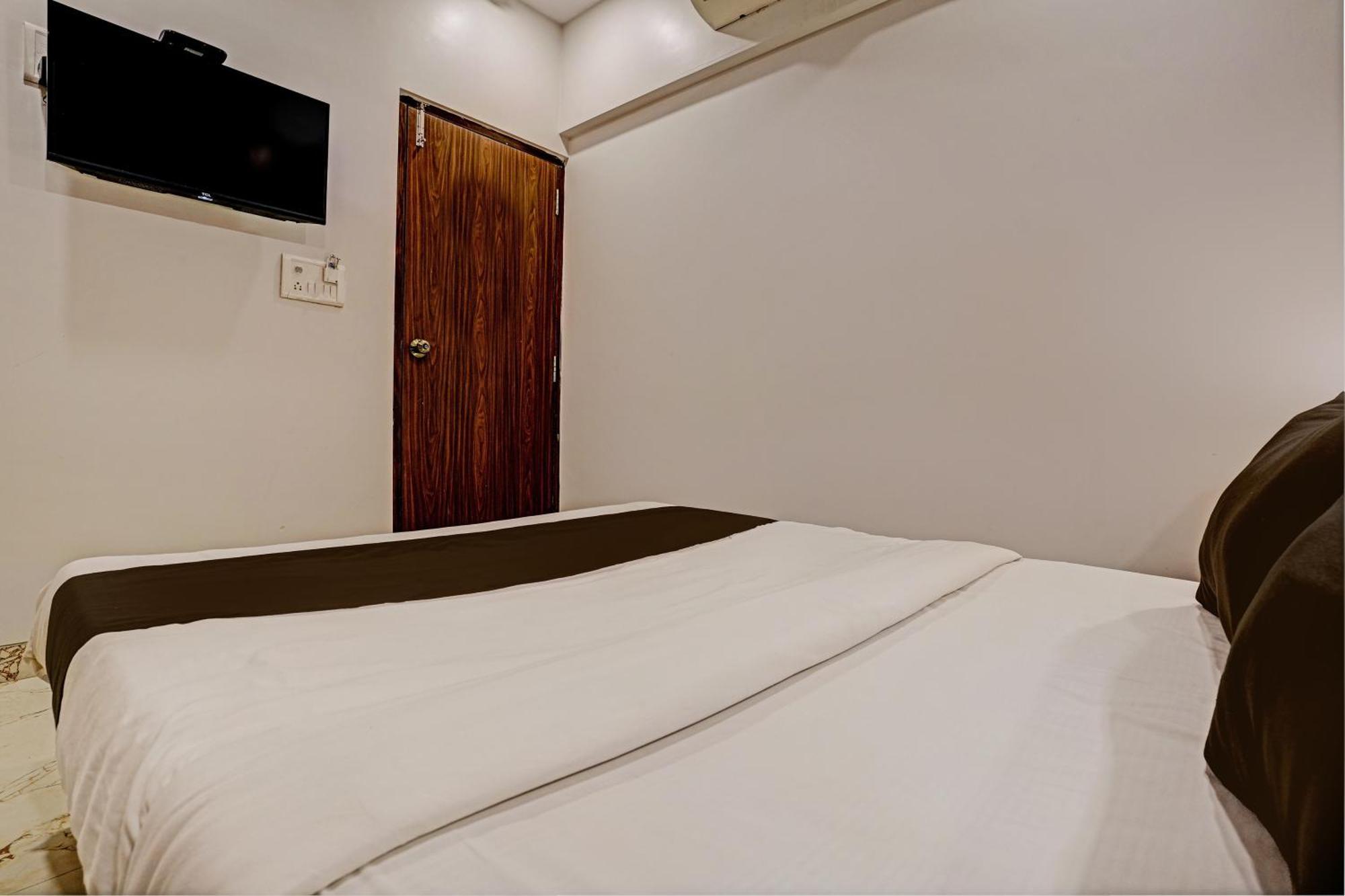 Hotel O Didar House Navi Mumbai Buitenkant foto